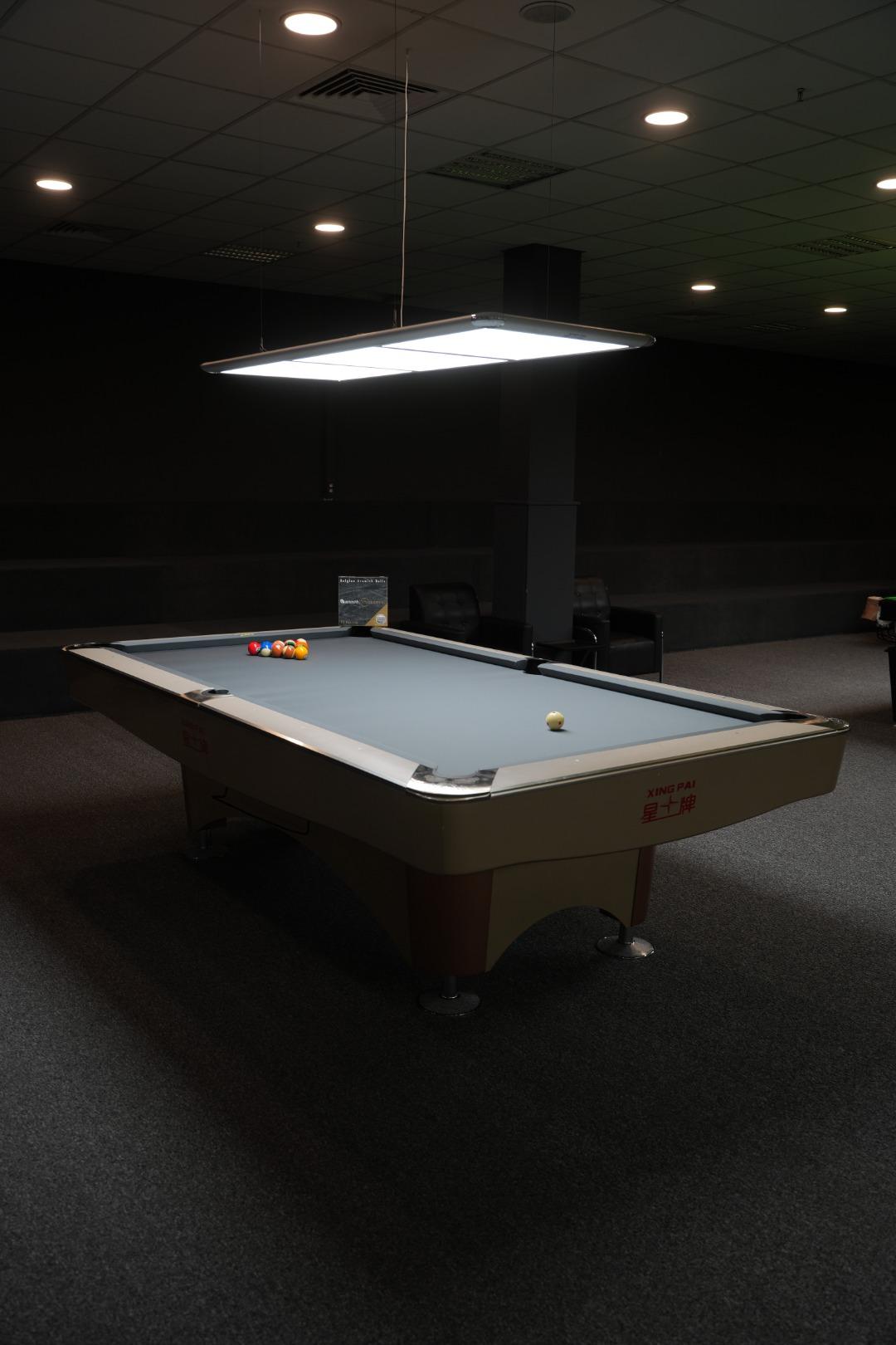 عکس آکادمی بیلیارد مارکت