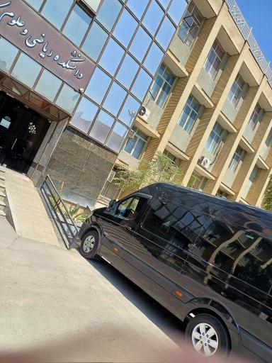 عکس دانشکده ریاضی و علوم کامپیوتر