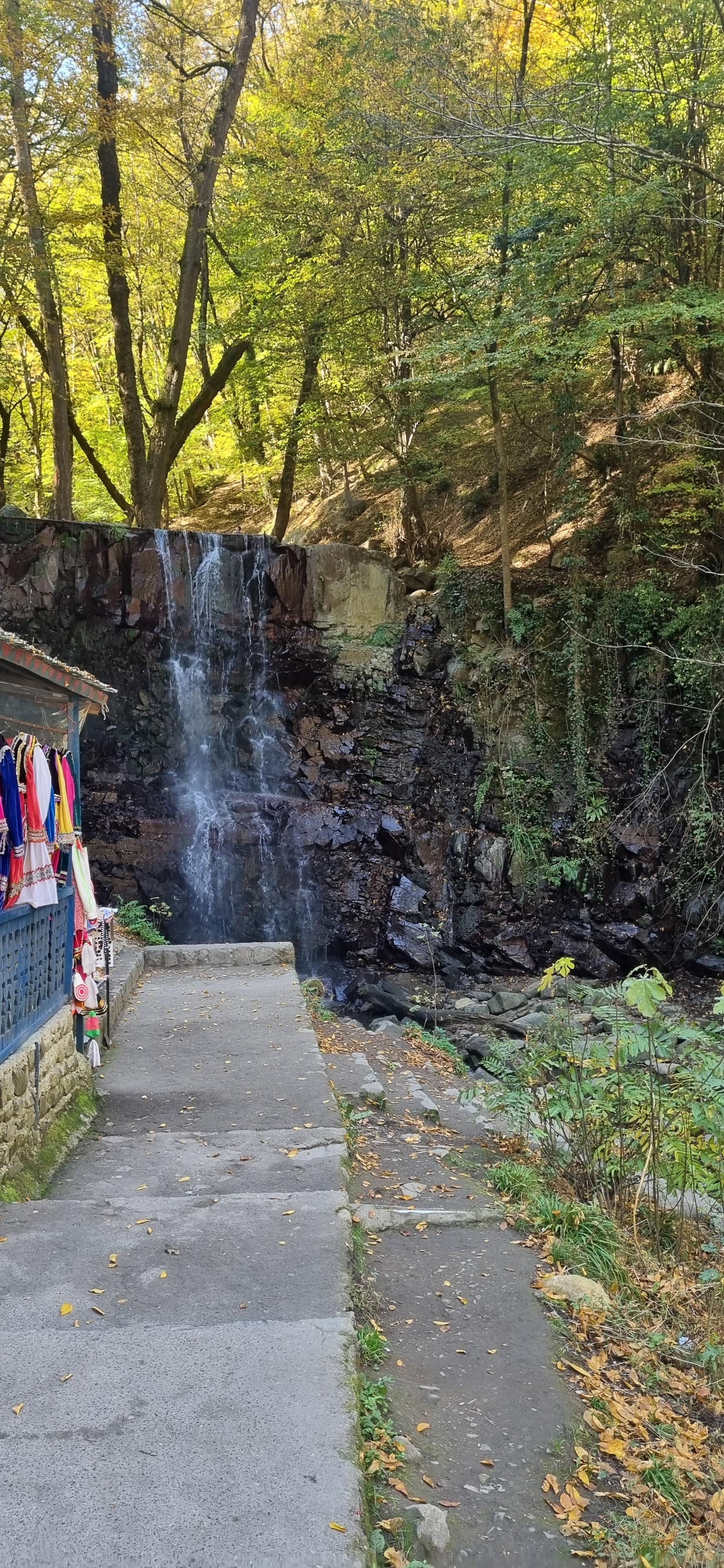 عکس آبشار لونک