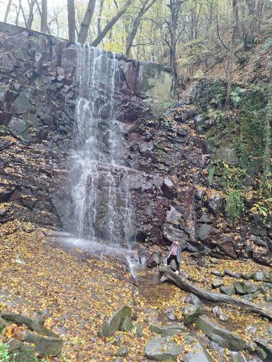 عکس آبشار لونک