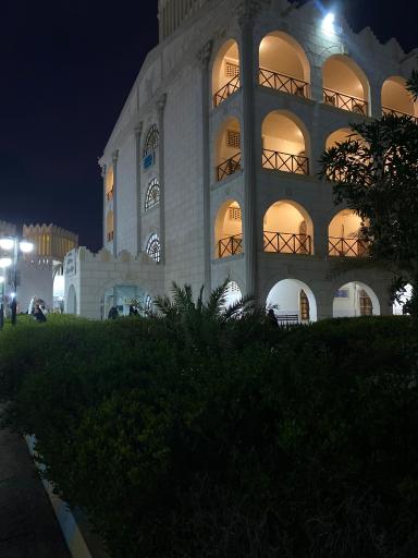 عکس ساختمان آموزش دانشگاه آزاد واحد بندرعباس