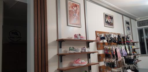 عکس کتونی جفت پوش