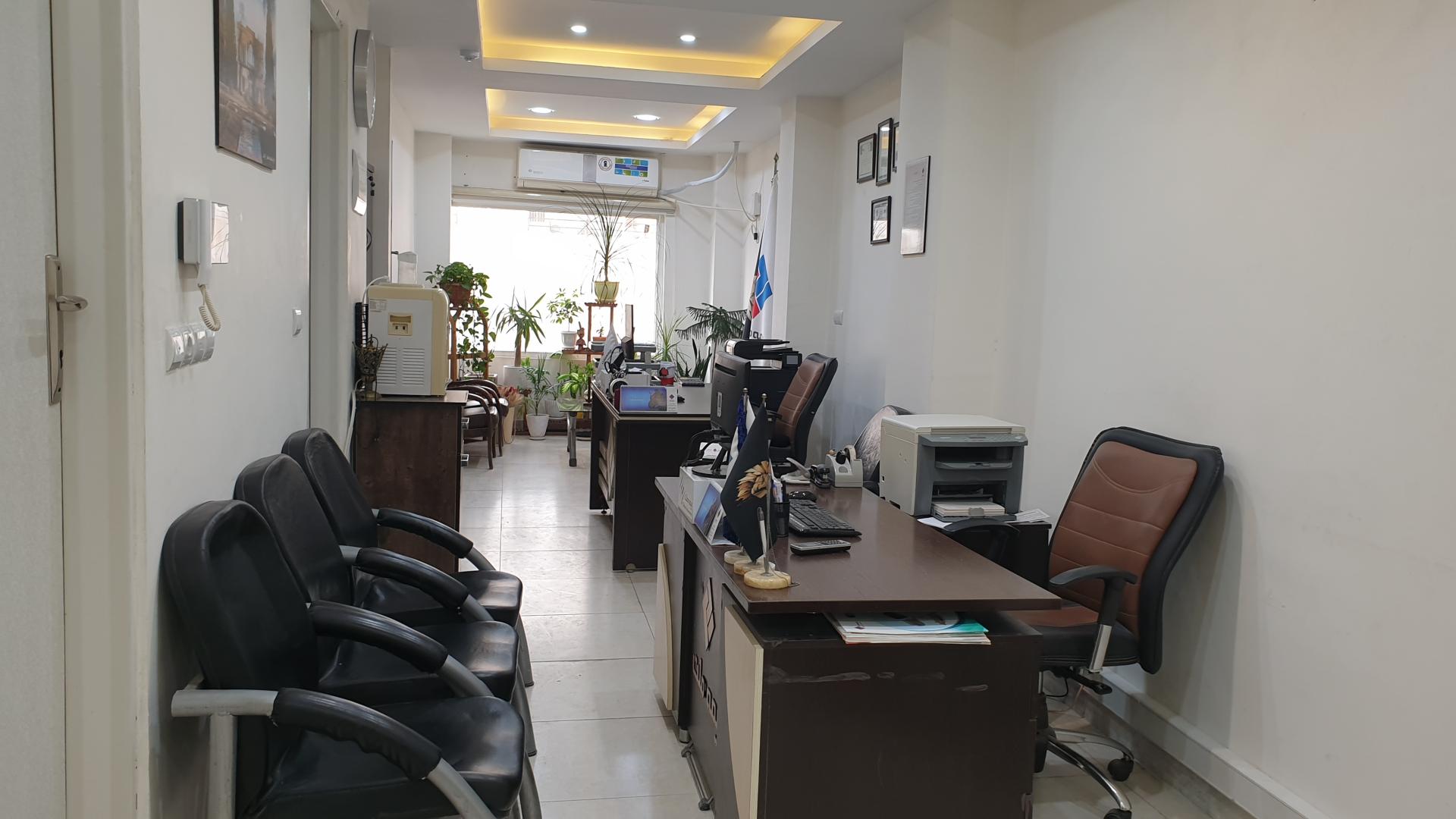 عکس بیمه ملت نمایندگی زاده شیر