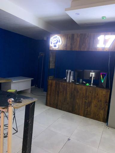 عکس پیرامید گیمز