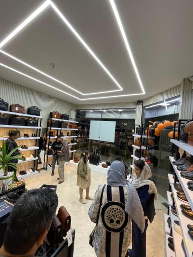 عکس کیف و کفش بوفالو سیاه