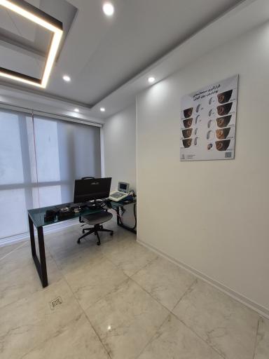 کلینیک ارزیابی شنوایی و تعادل و سمعک نوشِنوا