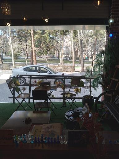 عکس کافه کافئین