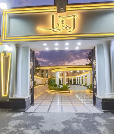 عکس باغ رستوران آبشار