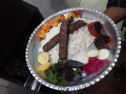 عکس کبابی گیله مرد