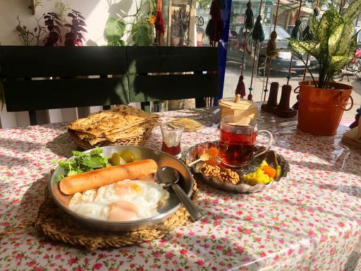 عکس کافه کاس بانو