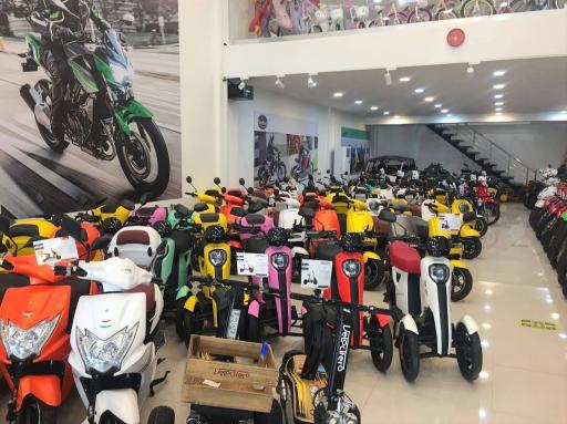 عکس نمایشگاه کویر موتور اهواز