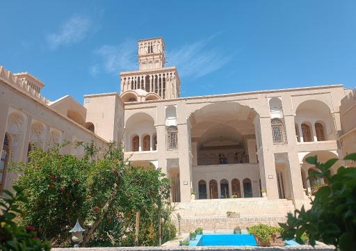 عکس ابرکوه