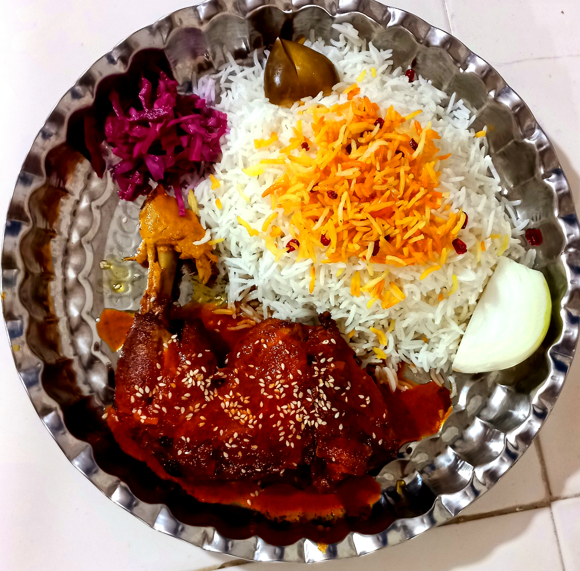 عکس رستوران باغچه هامین