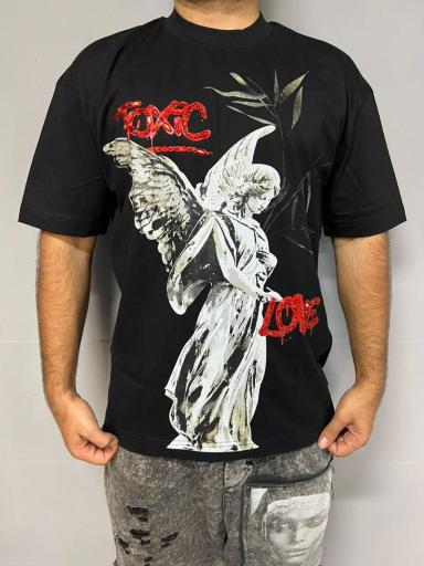 عکس کفش و لباس استوک اسدی