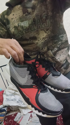 عکس کفش و لباس استوک اسدی