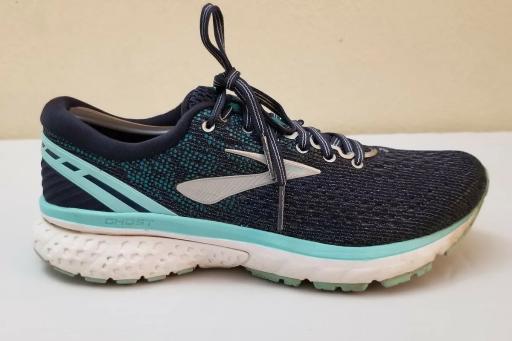 عکس کفش و لباس استوک اسدی