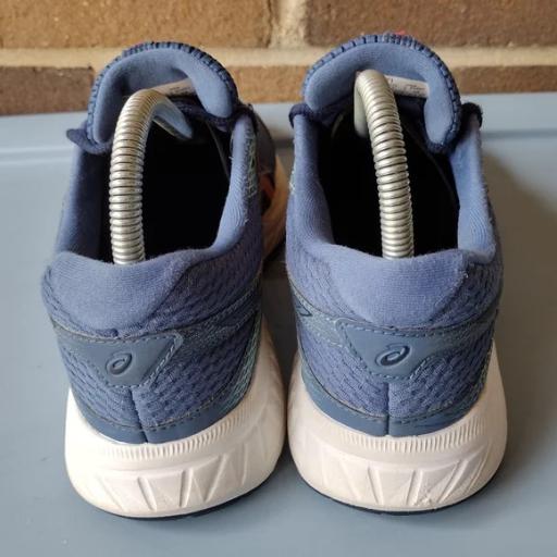 عکس کفش و لباس استوک اسدی