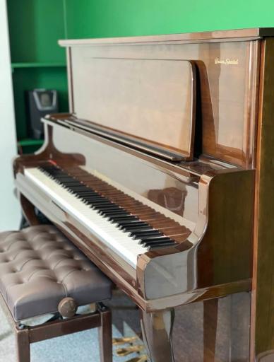 عکس آموزشگاه موسیقی پرنیان