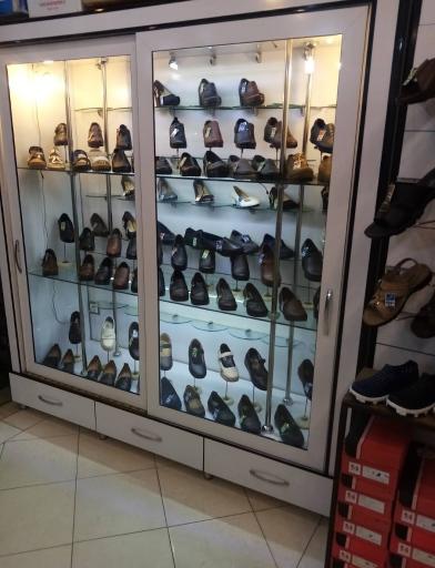 عکس کفش شیما