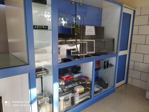 عکس فروش و تعمیرات تخصصی لوازم صوتی و تصویری اعتماد