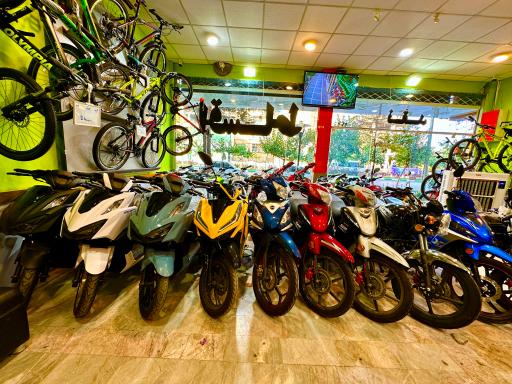 عکس موتورسیکلت و دوچرخه قربان زاده