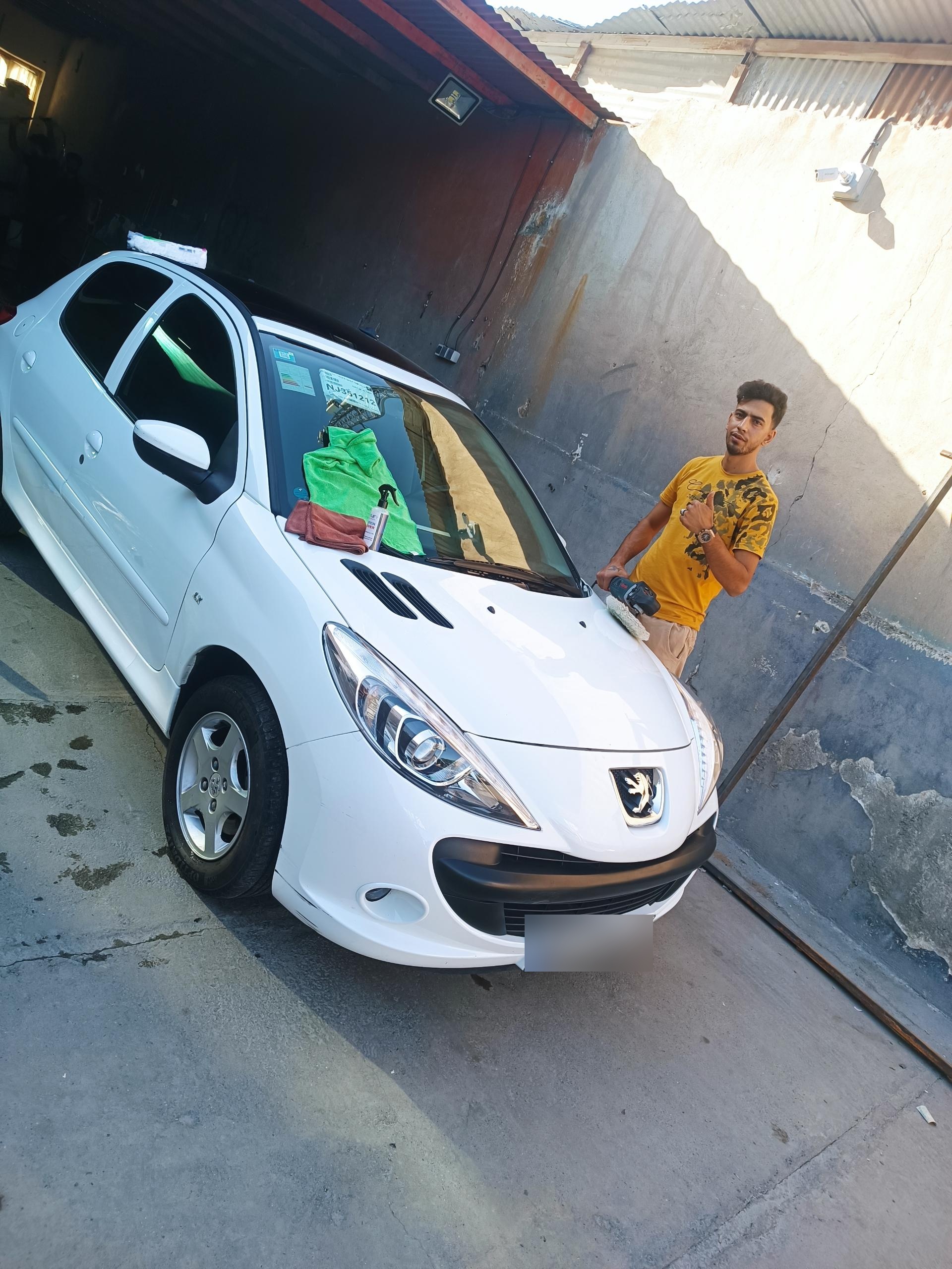 عکس کارواش و دیتیلینگ امپراطور