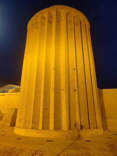 عکس برج کاشانه