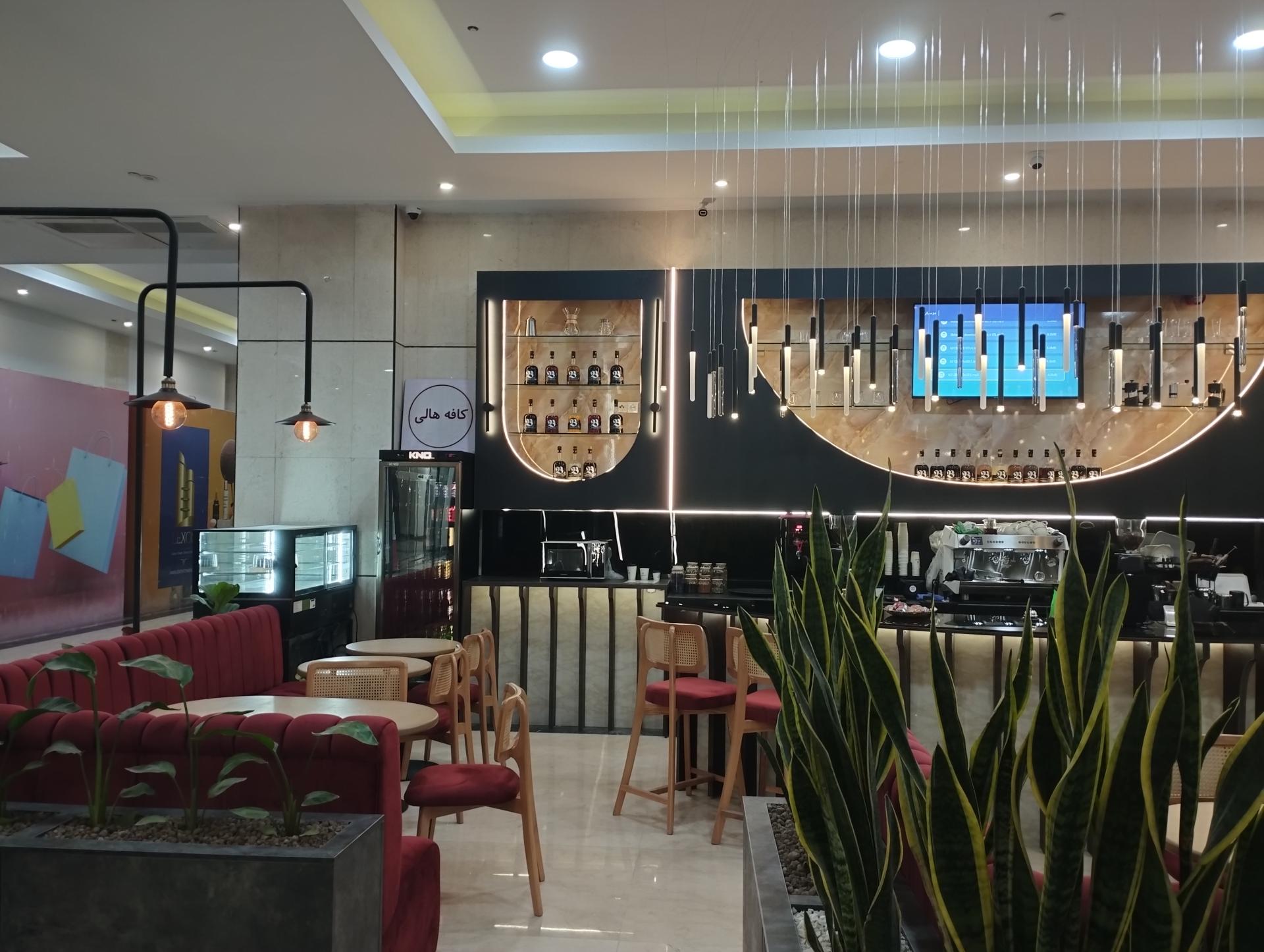 عکس کافه هالین 