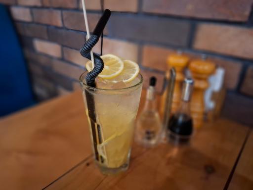 عکس کافه رستوران ورونا