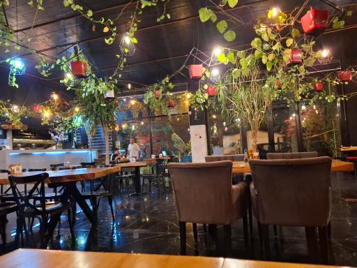 عکس کافه رستوران ورونا