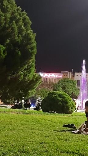 آب نما فواره ای