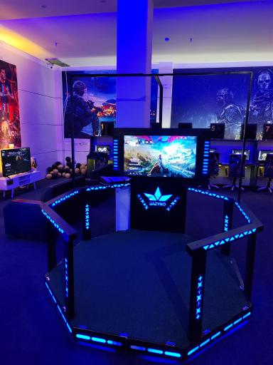 عکس کافه گیم اکسیژن