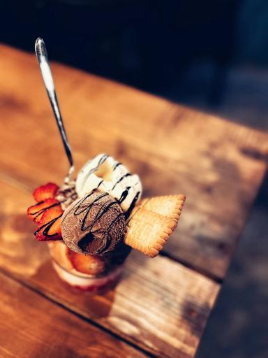 عکس کافه مون