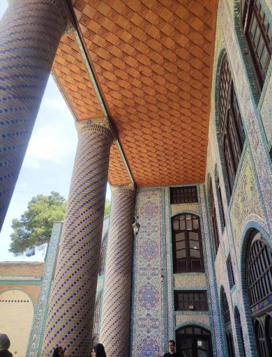 عکس تکیه معاون الملک