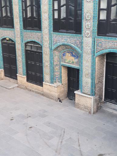 عکس تکیه معاون الملک