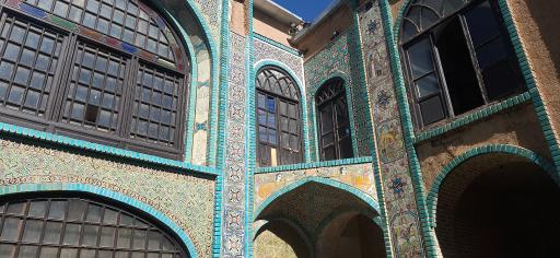 عکس تکیه معاون الملک