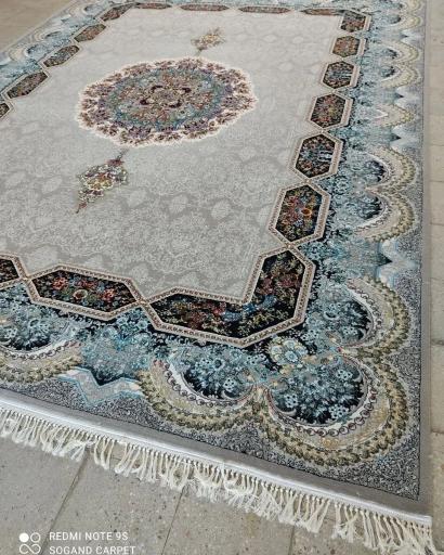 عکس فروشگاه فرش و موکت آزاد