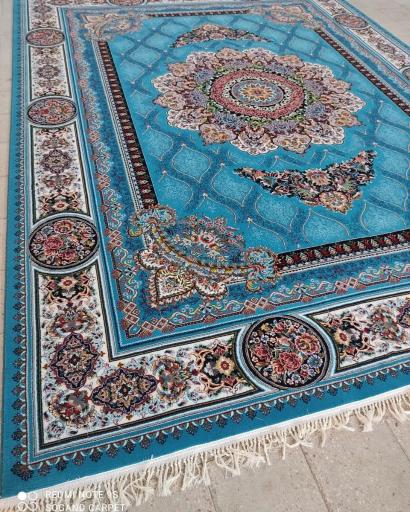 عکس فروشگاه فرش و موکت آزاد