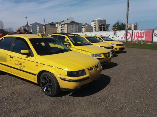 عکس تاکسی بیسیم انزلی ۱۸۳۳