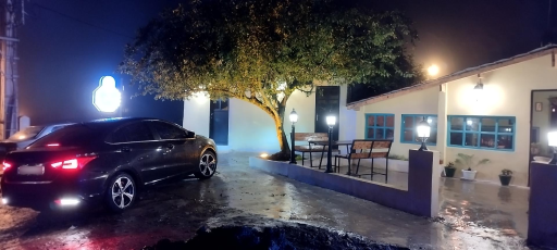 عکس کافه مون