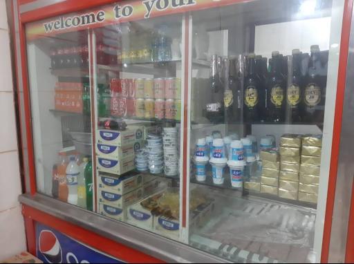 عکس تهیه غذای عمو اسماعیل