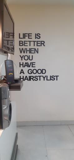 عکس سالن پیرایش مردانه والا