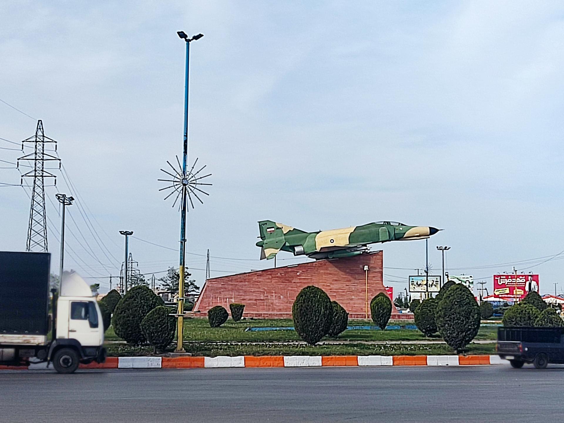عکس میدان ایثار(میدان شهید غفور جدی)