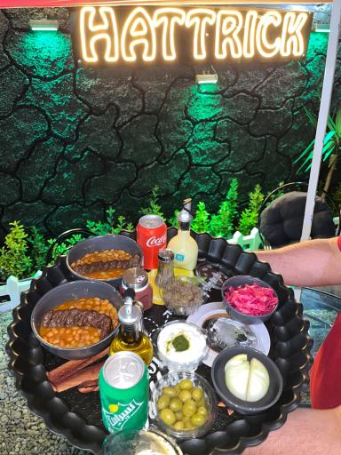 عکس کافه رستوران هتریک