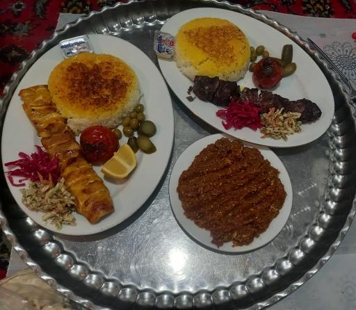 عکس رستوران ننه گلبهار