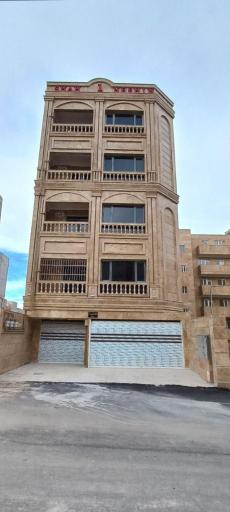 عکس ساختمان شاه نشین ۱ 