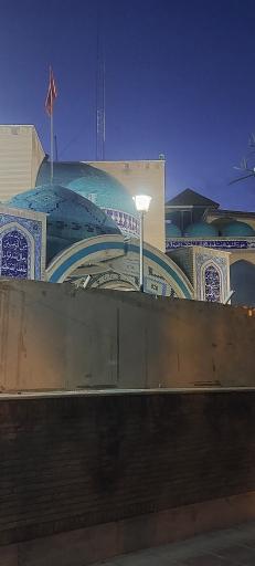 عکس مجتمع آموزش عالی زبان، ادبیات و فرهنگ‌شناسی