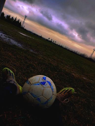 عکس سالن ورزشی چلندر