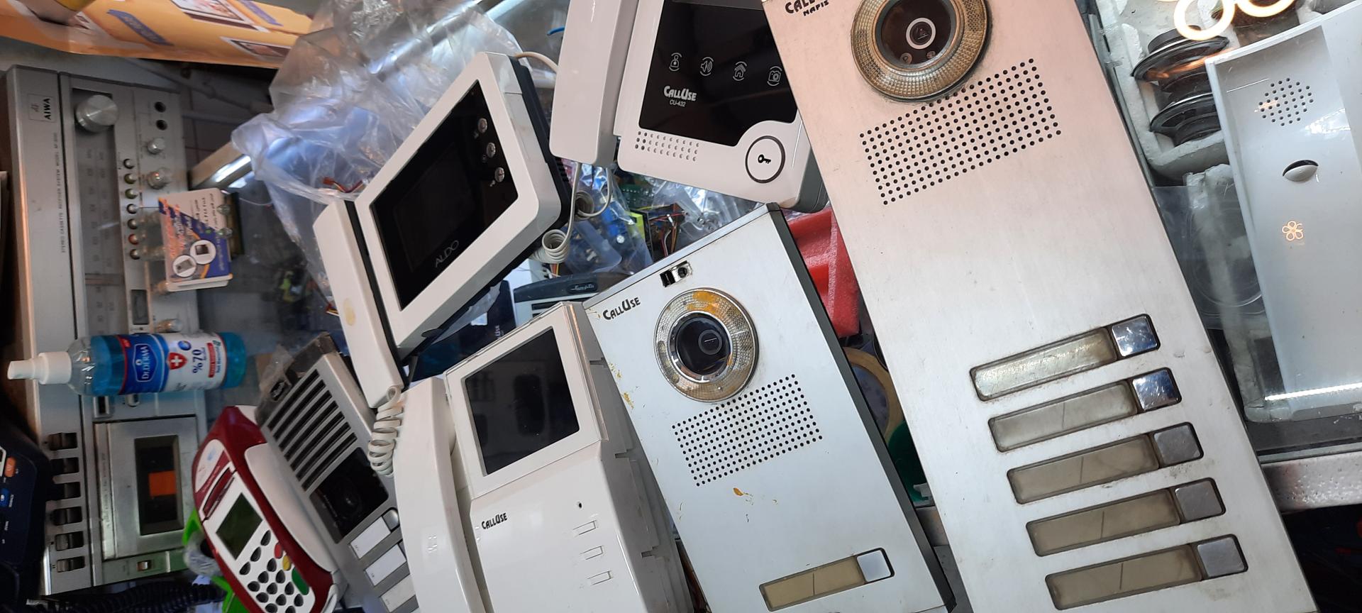 عکس آیفون تصویری قائم مقامی