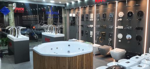 عکس فروشگاه مرکزی کاشی تبریز لوبلیا